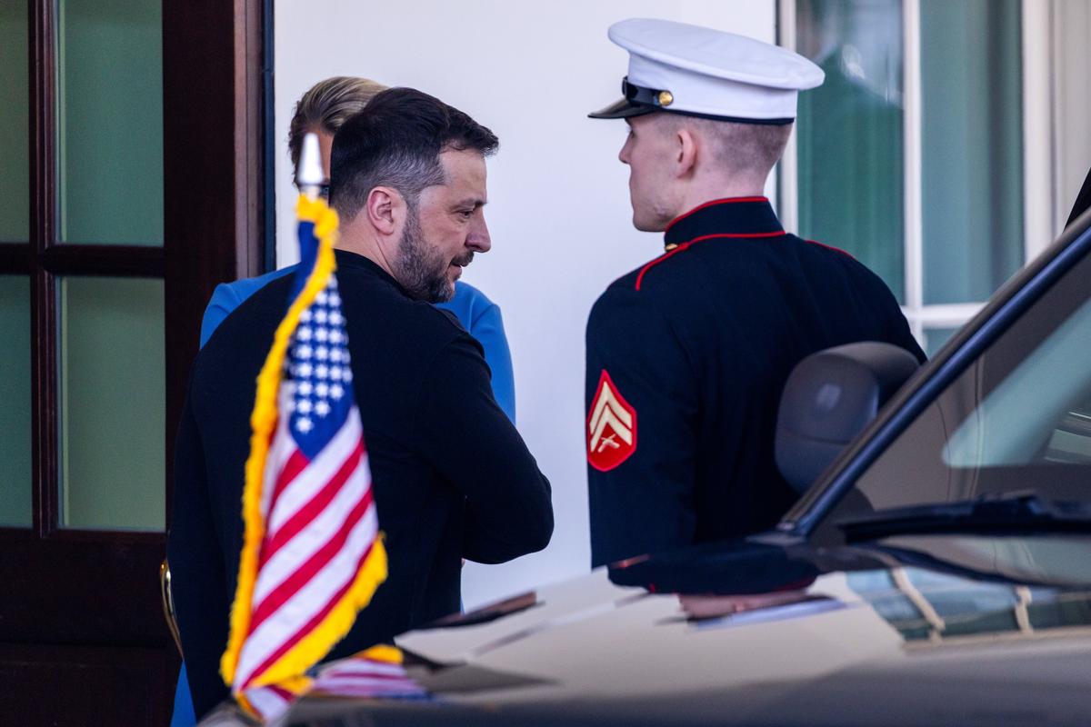 Ukrainian President Volodymyr Zelensky departs the White House following a bad-tempered row with US President Donald Trump, 28 February 2025. Photo: EPA/SHAWN THEW