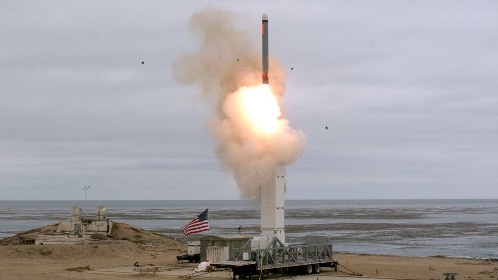 Launch of a Tomahawk cruise missile by the Typhon ground-based system. Photo: US Army