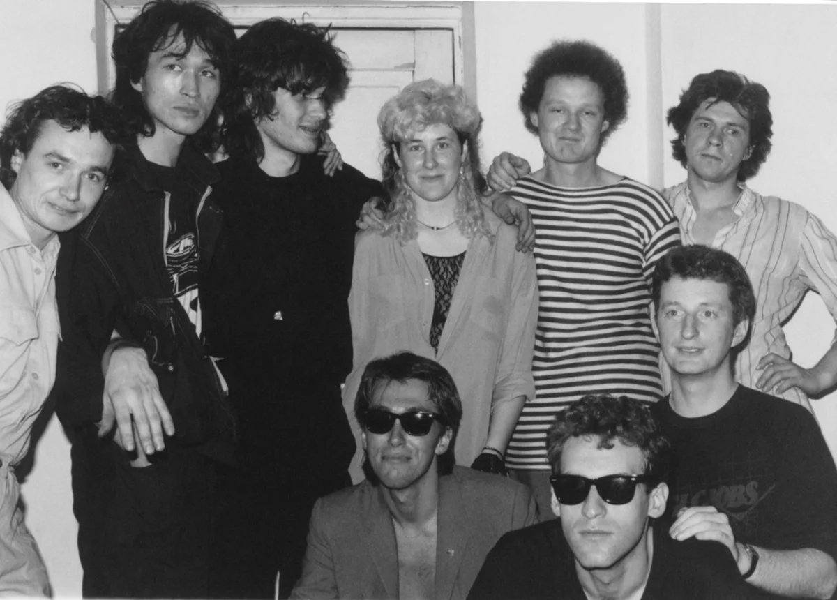 Kino with Joanna Stingray, Sergey Kuryokhin (Akvarium), critic Artemy Troitsky and Billy Bragg in Leningrad, 1986. Photo:  Joanna Stingray