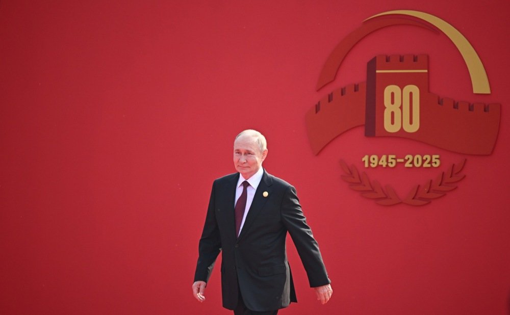 Vladimir Putin arrives for the parade. Photo: EPA/SERGEY BOBYLEV/SPUTNIK /KREMLIN